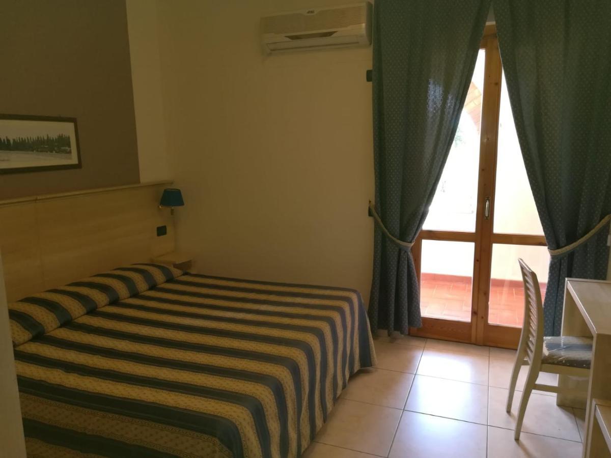 Locanda La Gozzetta Санта Луче Екстериор снимка